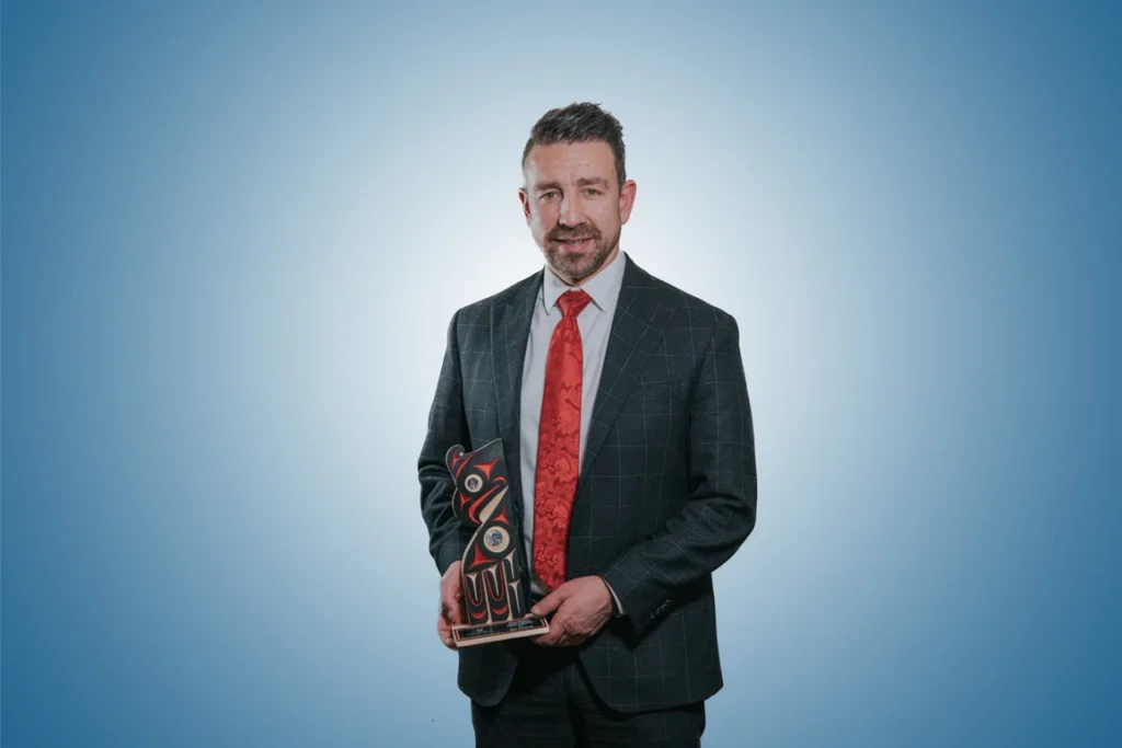 Zacharias_Vickers_award_luke